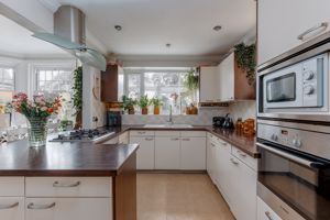 Photo 21- click for photo gallery